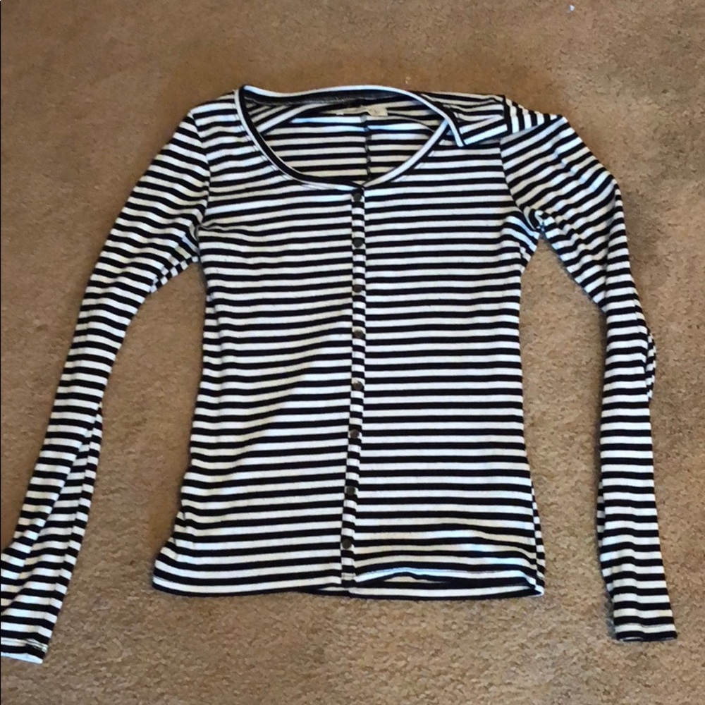 Long sleeve top